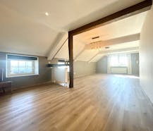 Zeer ruim drie slaapkamer appartement te huur in Kozen