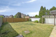 Eigendom te koop met 2 appartementen te Sint-Andries