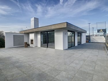 Horeca te huur bij de padelvelden in Meulebeke