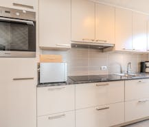 Centraal gelegen hoekappartement in centrum en vlakbij zee!