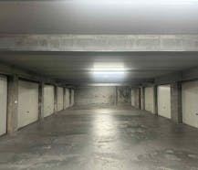 Gesloten garagebox te koop op topligging in Middelkerke!