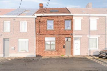 Instapklaar huis met 3 slaapkamers te koop in Avelgem