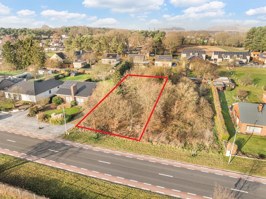 Ruime bouwgrond voor open bebouwing op toplocatie nabij Beringen