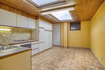 Te renoveren huis met 2 slaapkamers te koop in Kortrijk! 