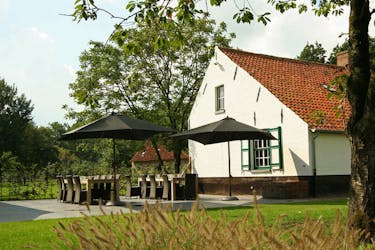 Vakantiehoeve  met twee vakantieverblijven te Beernem