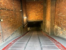 Place de parking souterraine à louer dans le centre de Hasselt.