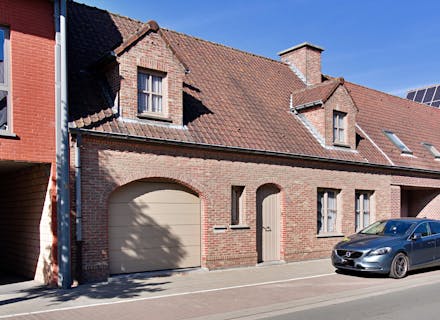 Ruim huis met 4 slaapkamers te koop in Staden - Westrozebeke.