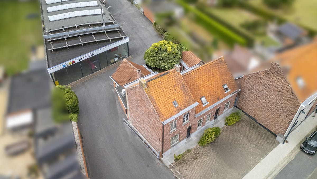 Polyvalente eigendom te koop in Zwevegem