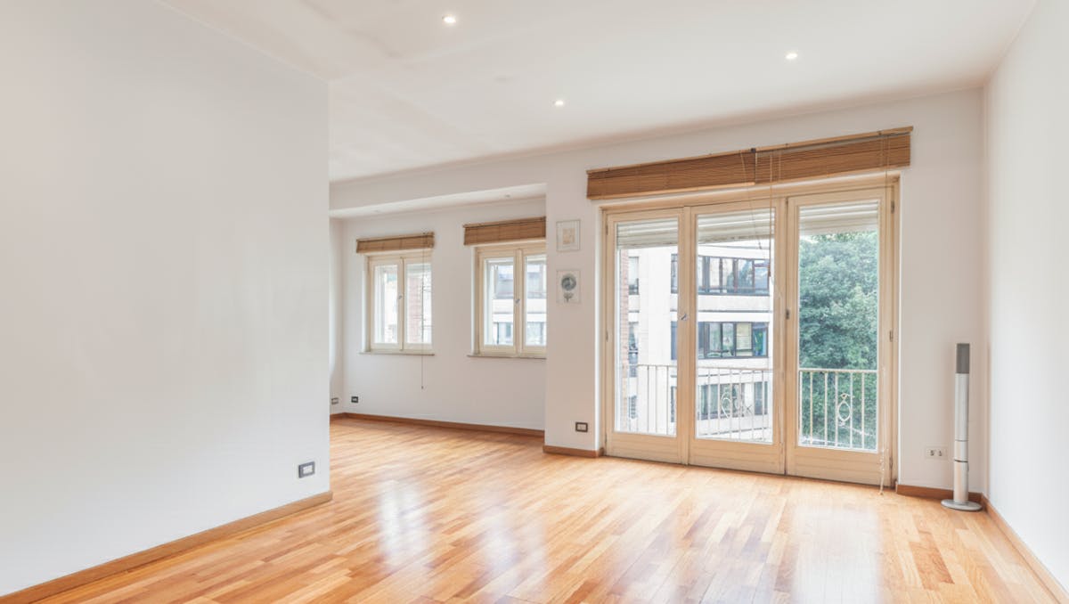 Bovenste Verdieping met Terrassen en Parking