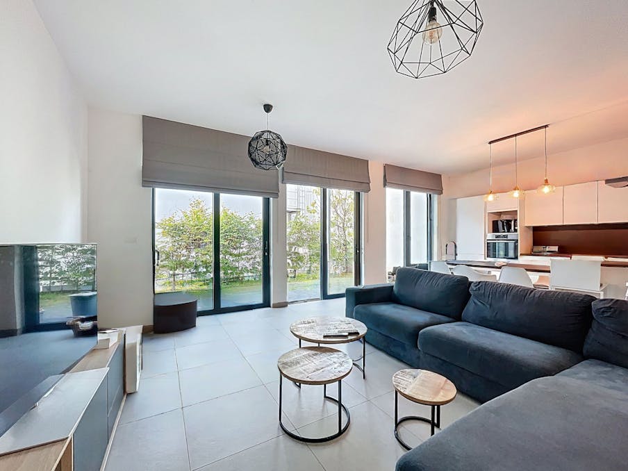 For rent Laken -  Two bedroom apartment (ground floor)