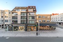 Penthouse avec de belles terrasses le long de la Zeelaan à Koksijde