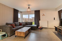 Instapklare woning met garage en tuin te koop in Ardooie