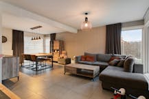 Instapklare woning met garage en tuin te koop in Ardooie