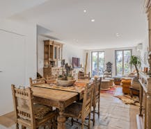 Gerenoveerd appartement te Brugge met zonnig terras