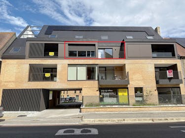 Appartement met 1 slaapkamer en ondergrondse staanplaats vlakbij Veurne centrum