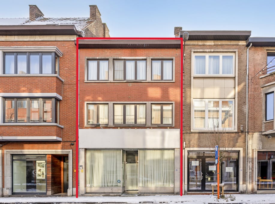 Handelspand met woonst te koop nabij het centrum van Tongeren