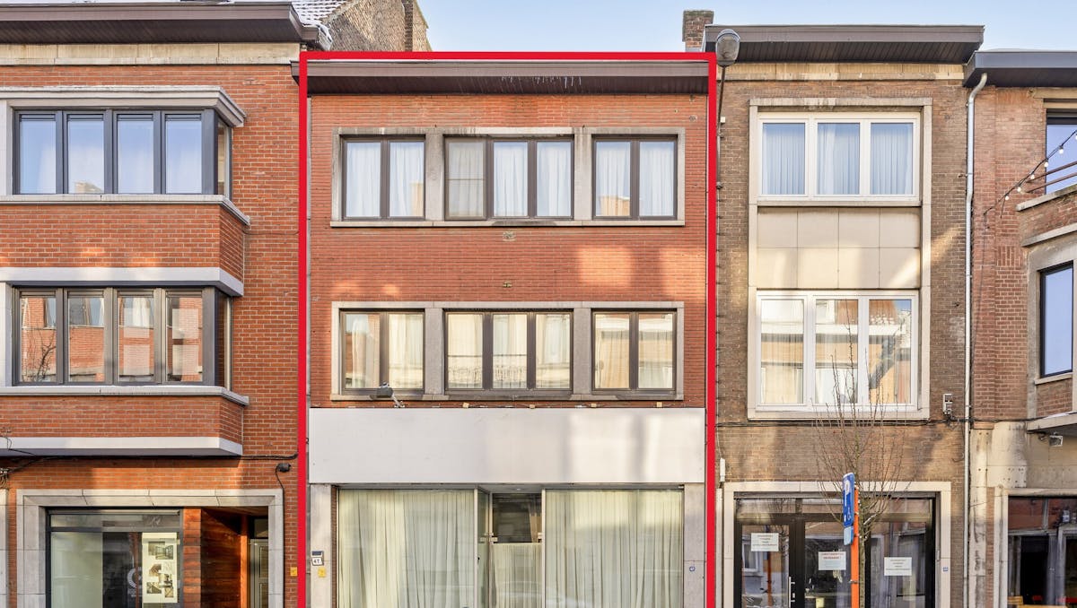 Handelspand met woonst te koop nabij het centrum van Tongeren