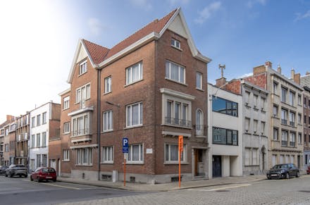 Kantoorgebouw te koop Kortrijk