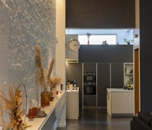 Unieke villa te koop in Wetteren met praktijkruimte & loft