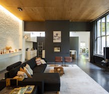 Unieke villa te koop in Wetteren met praktijkruimte & loft