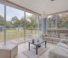 Patrimoniumvennootschap met een charmante villa met riante tuin op toplocatie te koop in Mechelen.