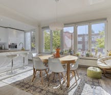 Instapklaar 2-slaapkamerappartement te koop in Berchem