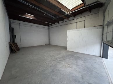 Magazijn te huur Middelkerke