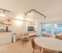Lichtrijk appartement met aparte slaapruimte te Middelkerke!