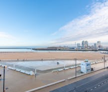 Ruim appartement met magnifiek zicht op zee en de vaargeul
