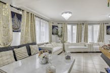 4 bedroom apartment for sale in Strombeek