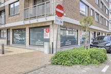 Prêt à emménager dans un espace de bureau avec studio à Middelkerke