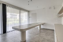 Modern apartment with the possibility of office or practice