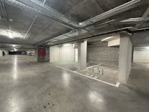 Parking spaces for rent in Neder-Over-Heembeek