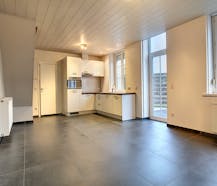 Huisje met 2 slaapkamers en terras in centrum Poperinge