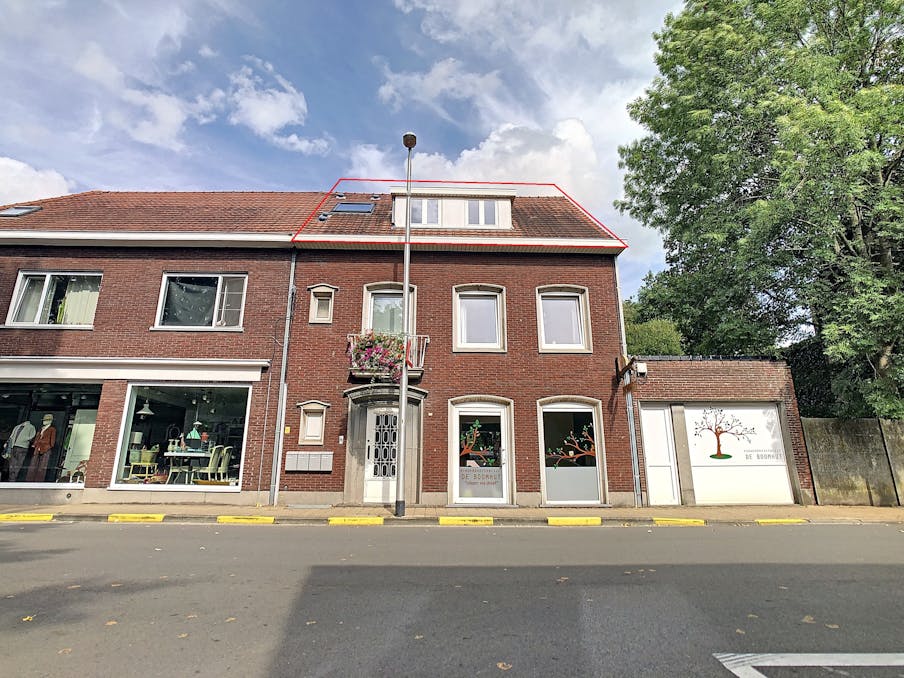 Dakappartement met één slaapkamer te huur in centrum Essen!