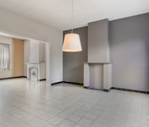 Te renoveren huis te koop met 4 slaapkamers, tuin en garage
