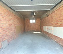 A LOUER : garage situé dans le centre de Hasselt