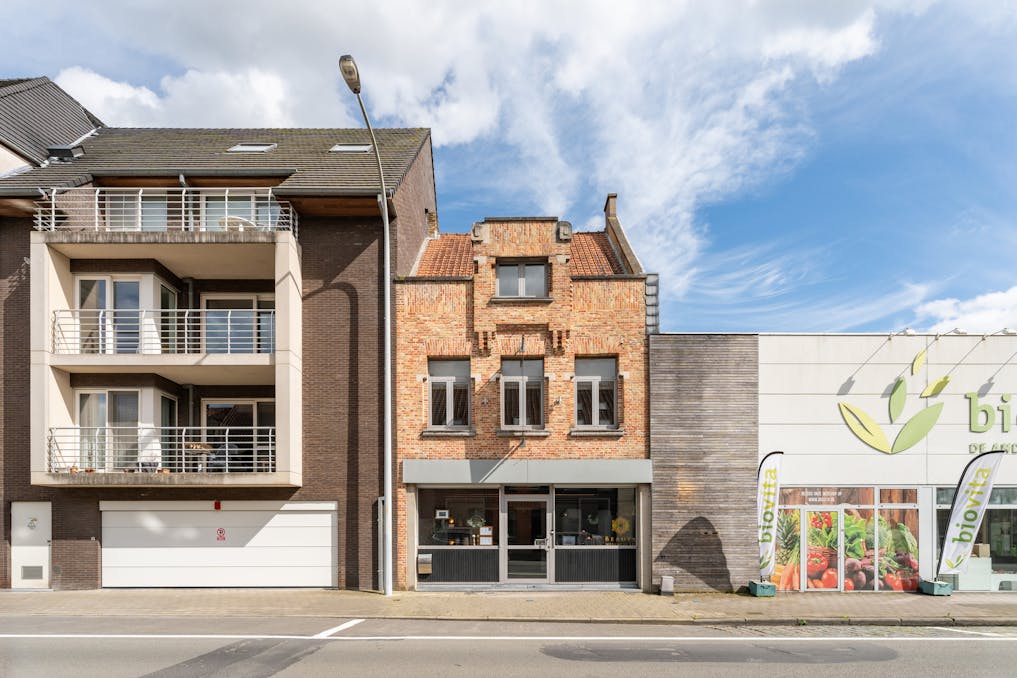 Wellness, spa en beauty salon te koop te Roeselare