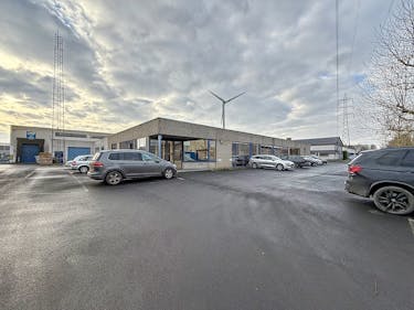 Modern kantoorgebouw te huur in Ieper