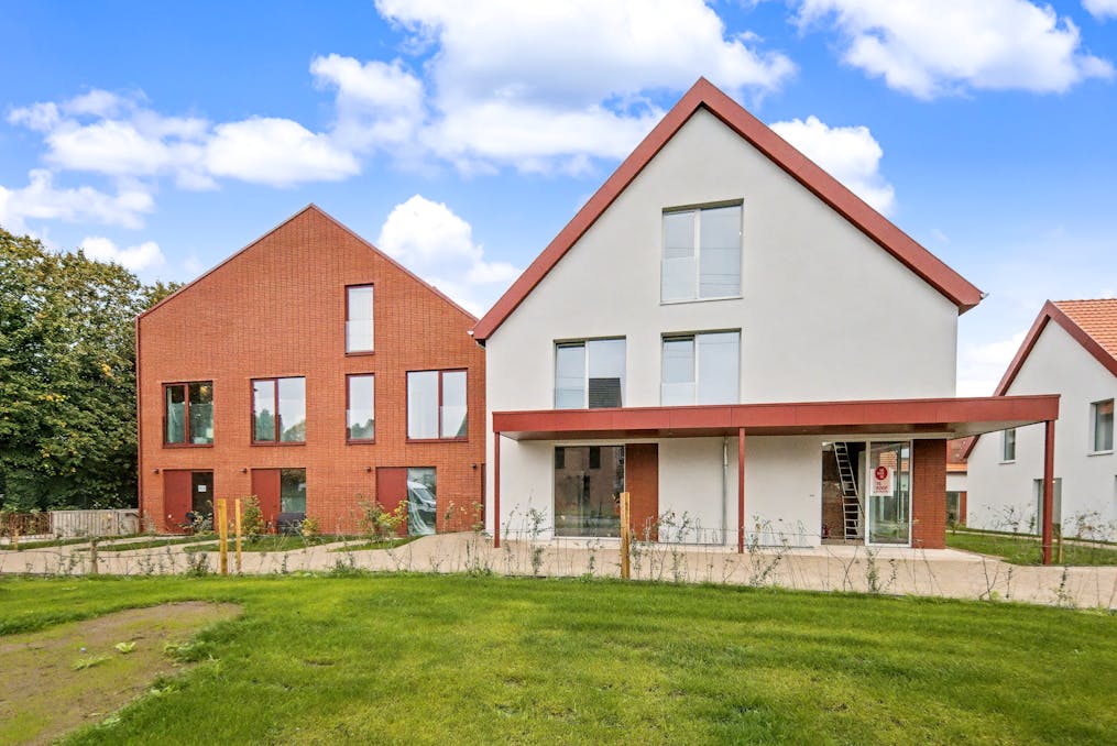 Handelspand van 150 m² te Hasselt