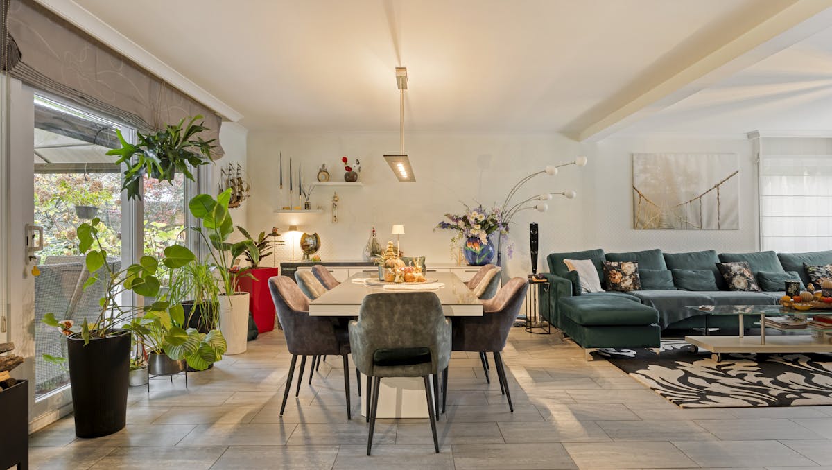 Instapklare gezinswoning met tuin in residentieel Evergem