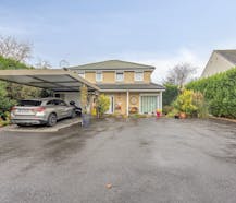 Instapklare gezinswoning met tuin in residentieel Evergem