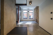 Woning met handelsruimte te huur in het centrum Kortrijk