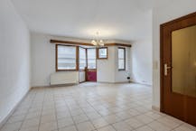 Op te frissen 2-gevelwoning met garage te koop in Vilvoorde