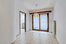 Op te frissen 2-gevelwoning met garage te koop in Vilvoorde