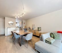 Ruim gelijkvloersappartement met 2 slaapkamers te huur in Lauwe