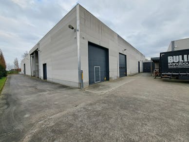 Zeestraat moordenaar Sturen Bedrijfsgebouw te koop in België - Dewaele