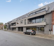 Te huur handelspand met loods in Stationsstraat te Oostkamp