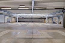 Te huur handelspand met loods in Stationsstraat te Oostkamp