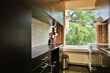 Instapklaar hoekappartement met ruim terras nabij Brugge centrum 